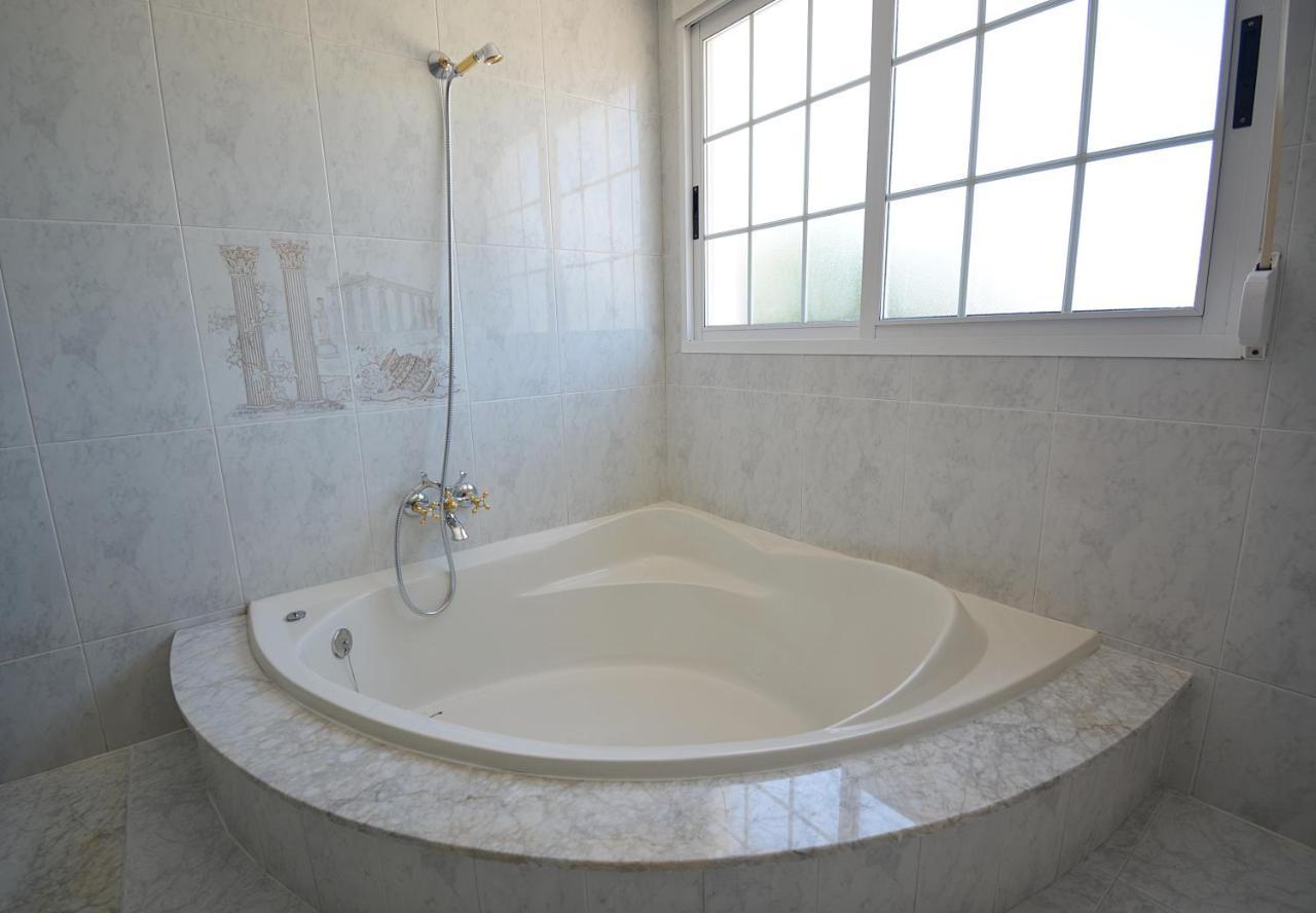 Casa Con Jardin En Vilanova De Arousa Pontevedra Extérieur photo